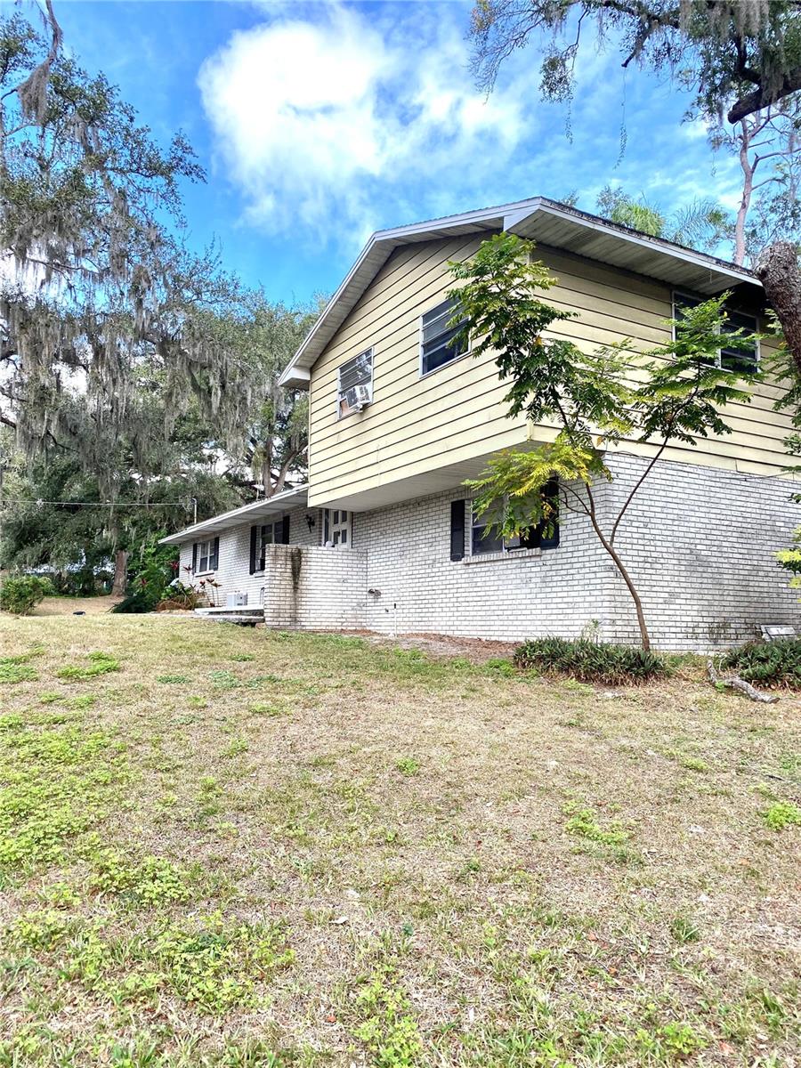 WOODFIELD RIVER OAKS - Residential