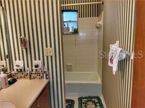 WOODFIELD RIVER OAKS - Residential