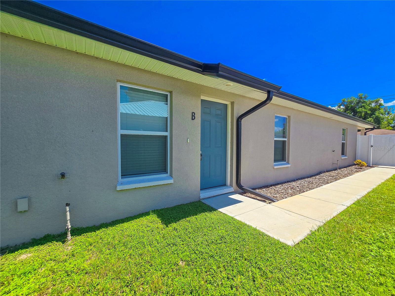 Nestled in a peaceful neighborhood just moments from Lake Swoope, this newly built 2-bedroom, 2-bathroom duplex offers the perfect blend of modern comfort and everyday convenience. Constructed in 2023, the home features luxury vinyl plank flooring throughout, sleek stainless steel appliances, and thoughtfully designed bathrooms that provide a refreshing start and end to your day.
A stackable washer and dryer are included inside the unit for added convenience, though they are not warranted under the lease. Lawn care is included. Pet may be allowed with approved pet screening.
Enjoy easy access to nearby schools, shopping, dining, and a quick commute via I-4. Whether you're entertaining guests or enjoying a quiet evening in, this home supports a variety of lifestyle needs.
Just up the street, you'll find a beautiful lakeside park—perfect for unwinding, taking in scenic views, or enjoying a peaceful afternoon outdoors.
Don’t miss the opportunity to make this inviting and well-appointed home your next residence.
Upon approval tenants will be subject to a $150 one-time tenant set up fee. Tenant Benefit Package: $55 monthly Tenant benefit package which includes- Monthly Filters, Pest Control, $1M Identity Theft Protection, Credit Building, and a Resident Rewards Program, Utility concierge and much more.