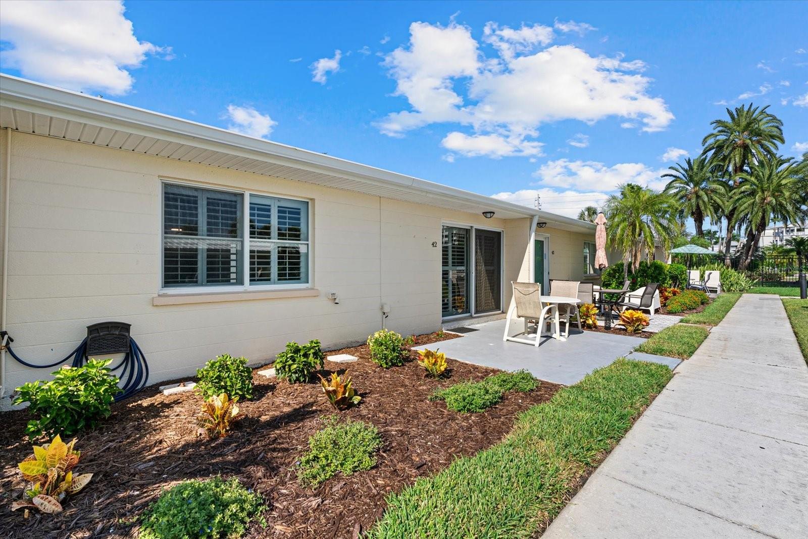 JAMAICA ROYALE - Residential