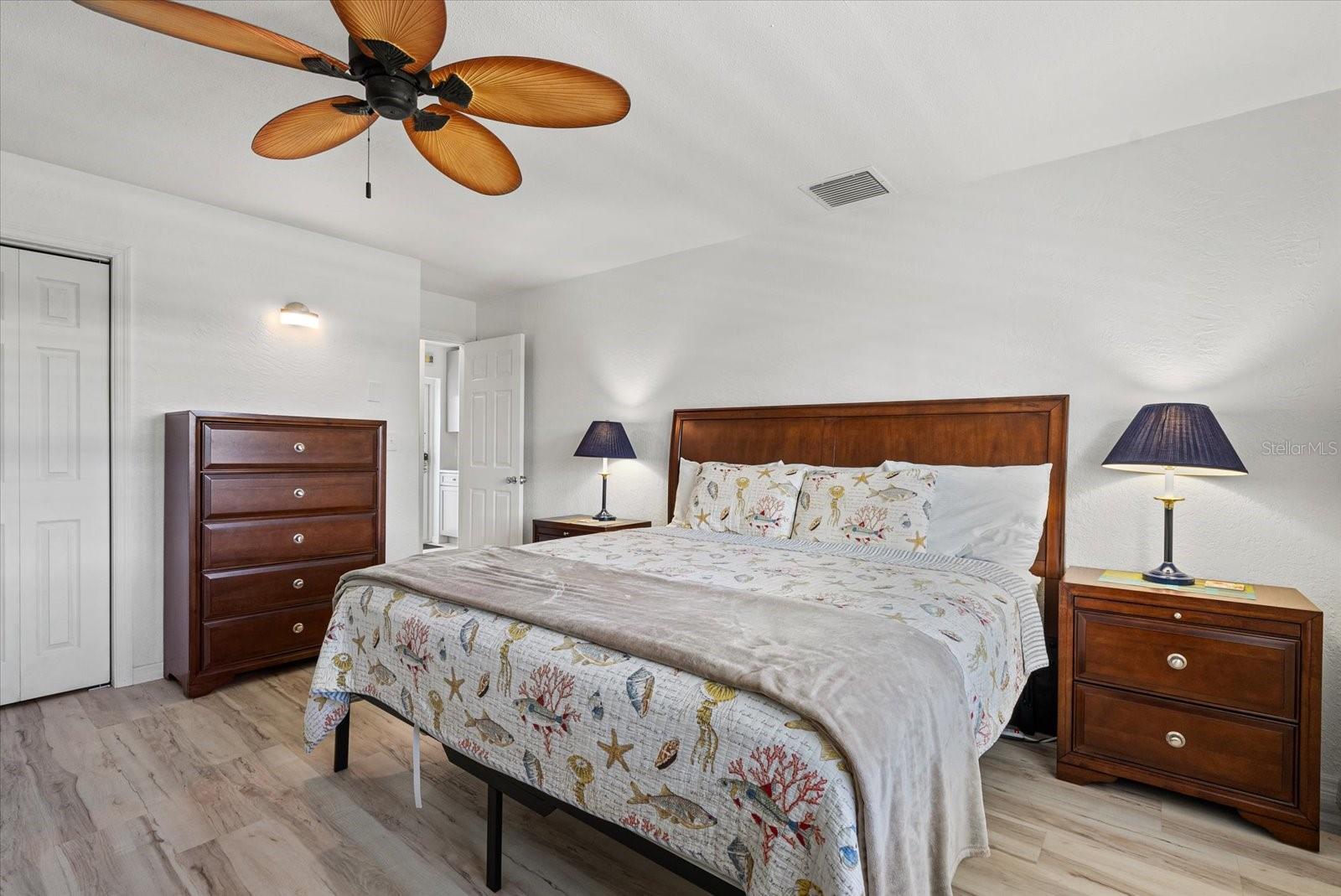 JAMAICA ROYALE - Residential