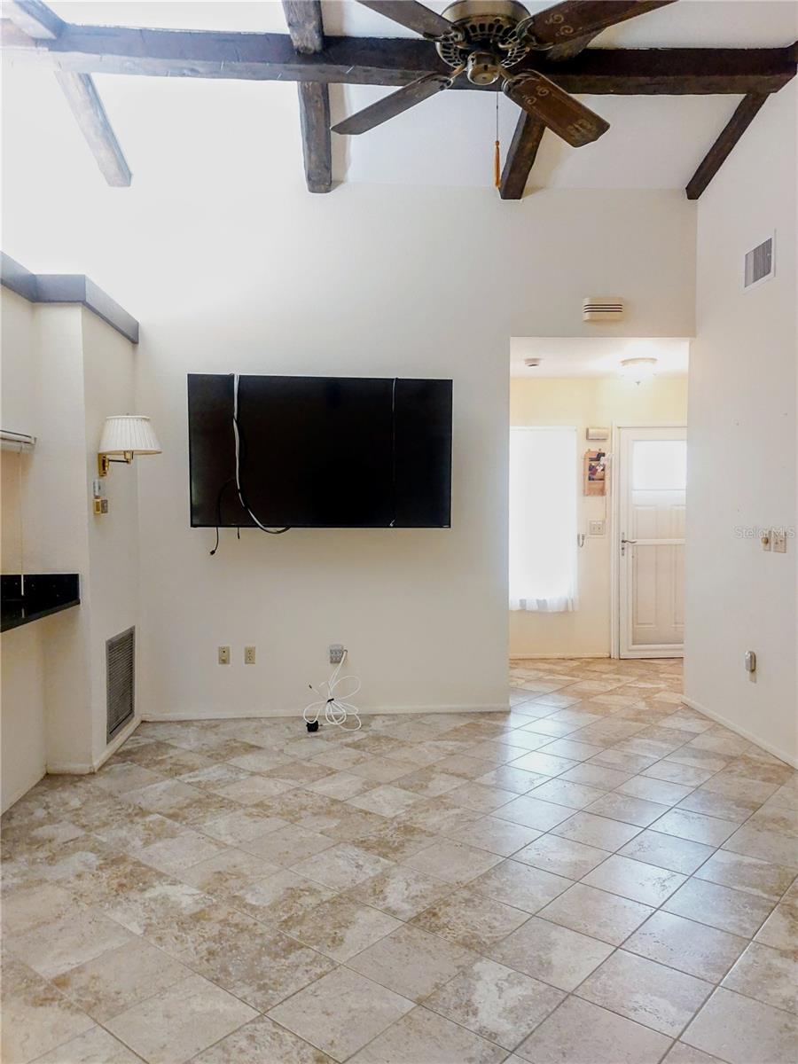 NORTH PORT CHARLOTTE COUNTRY CLUB - Residential