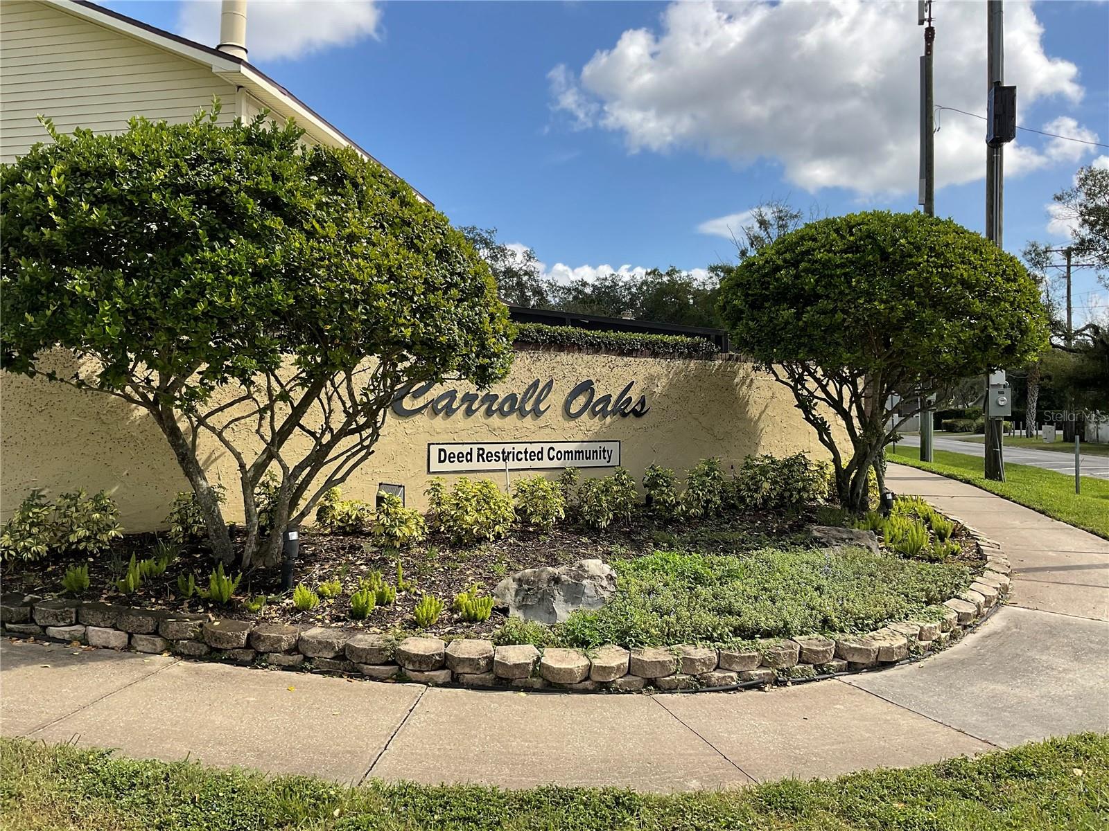 CARROLL OAKS - Residential Lease