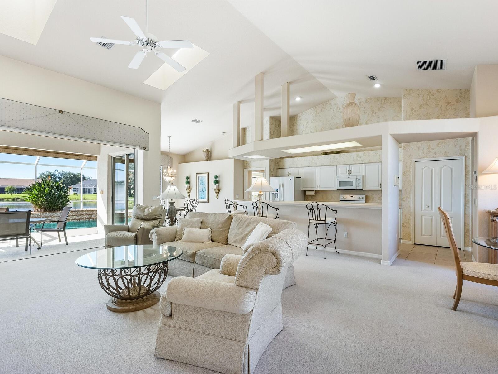 HIDDEN LAKES CLUB PH 1 - Residential