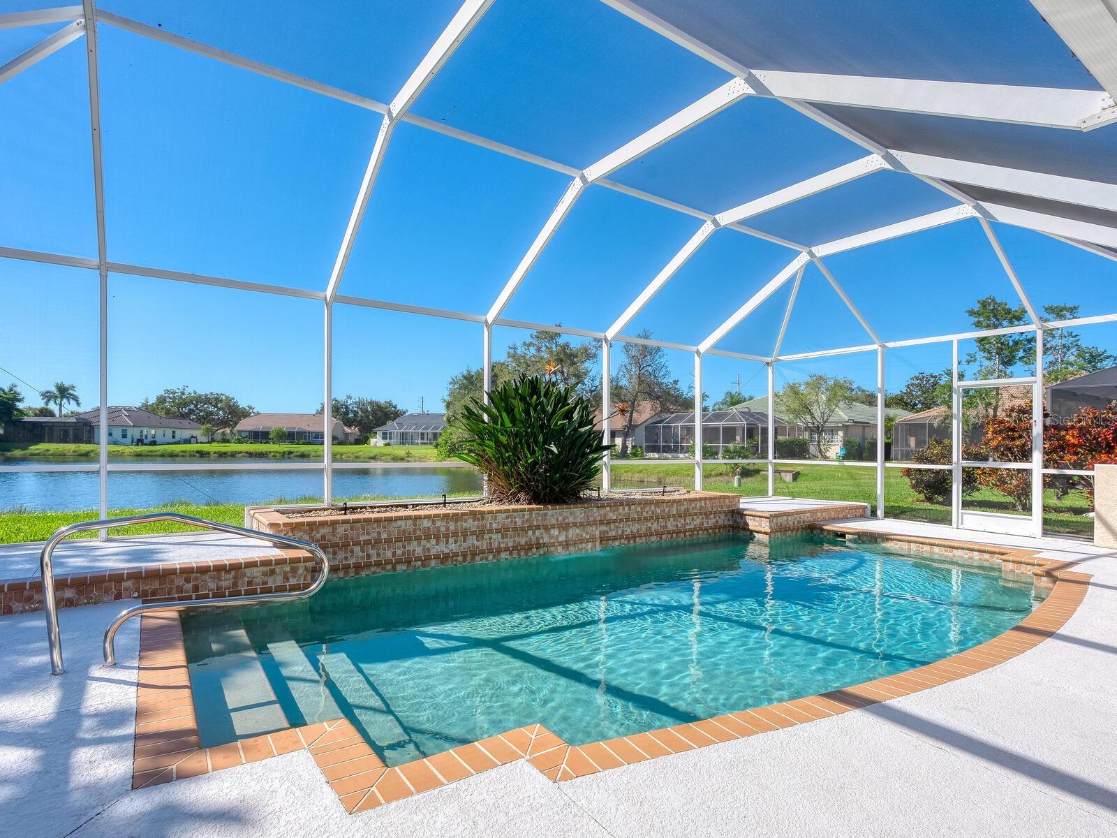 HIDDEN LAKES CLUB PH 1 - Residential