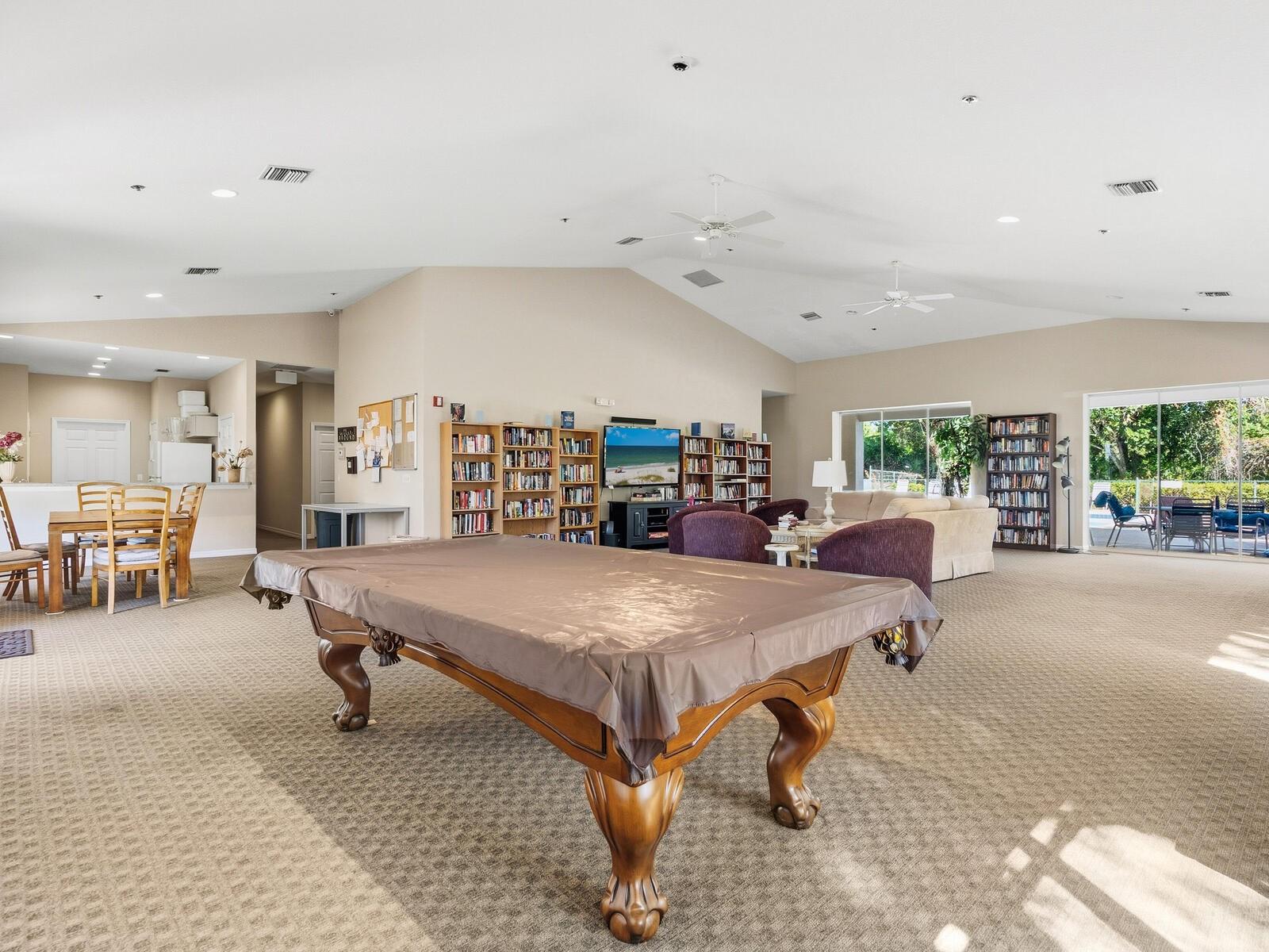 HIDDEN LAKES CLUB PH 1 - Residential