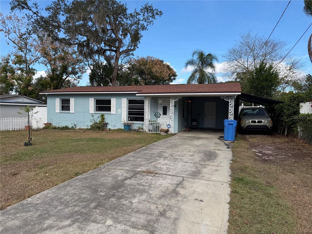 Photo of 7016 Filbert Lane, Temple Terrace, FL 33637 (MLS # TB8454497)