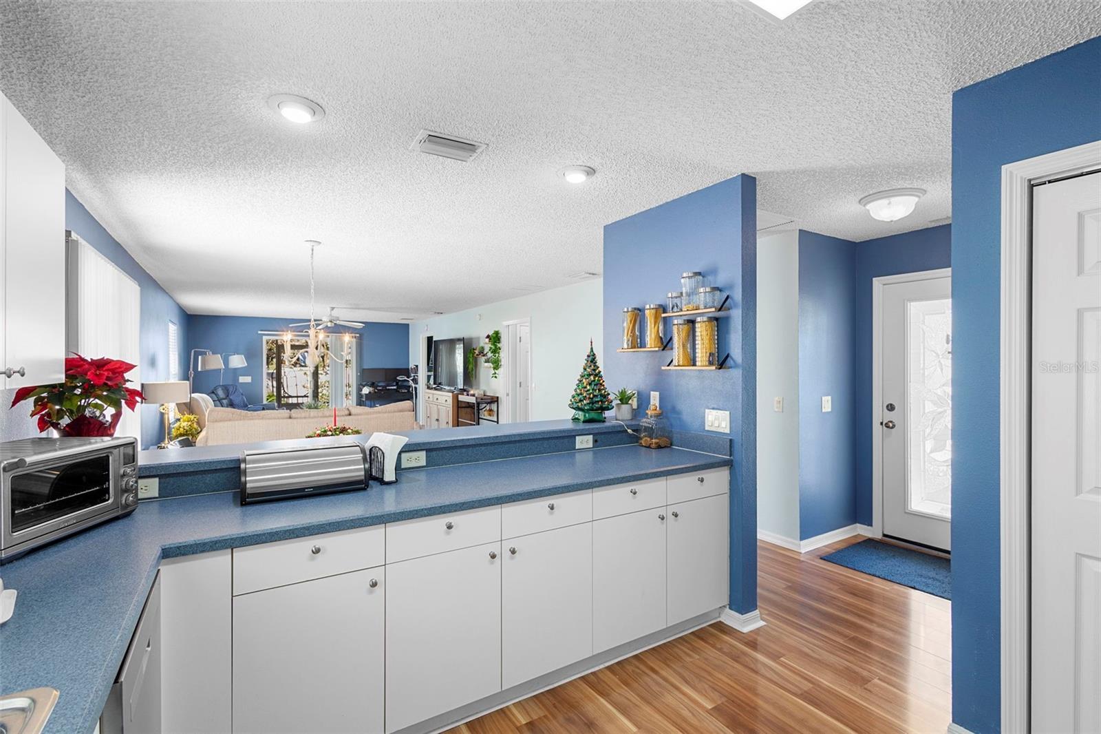 COURTYARD VILLAS - Residential