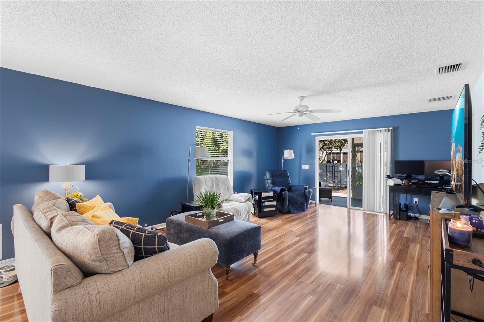 COURTYARD VILLAS - Residential