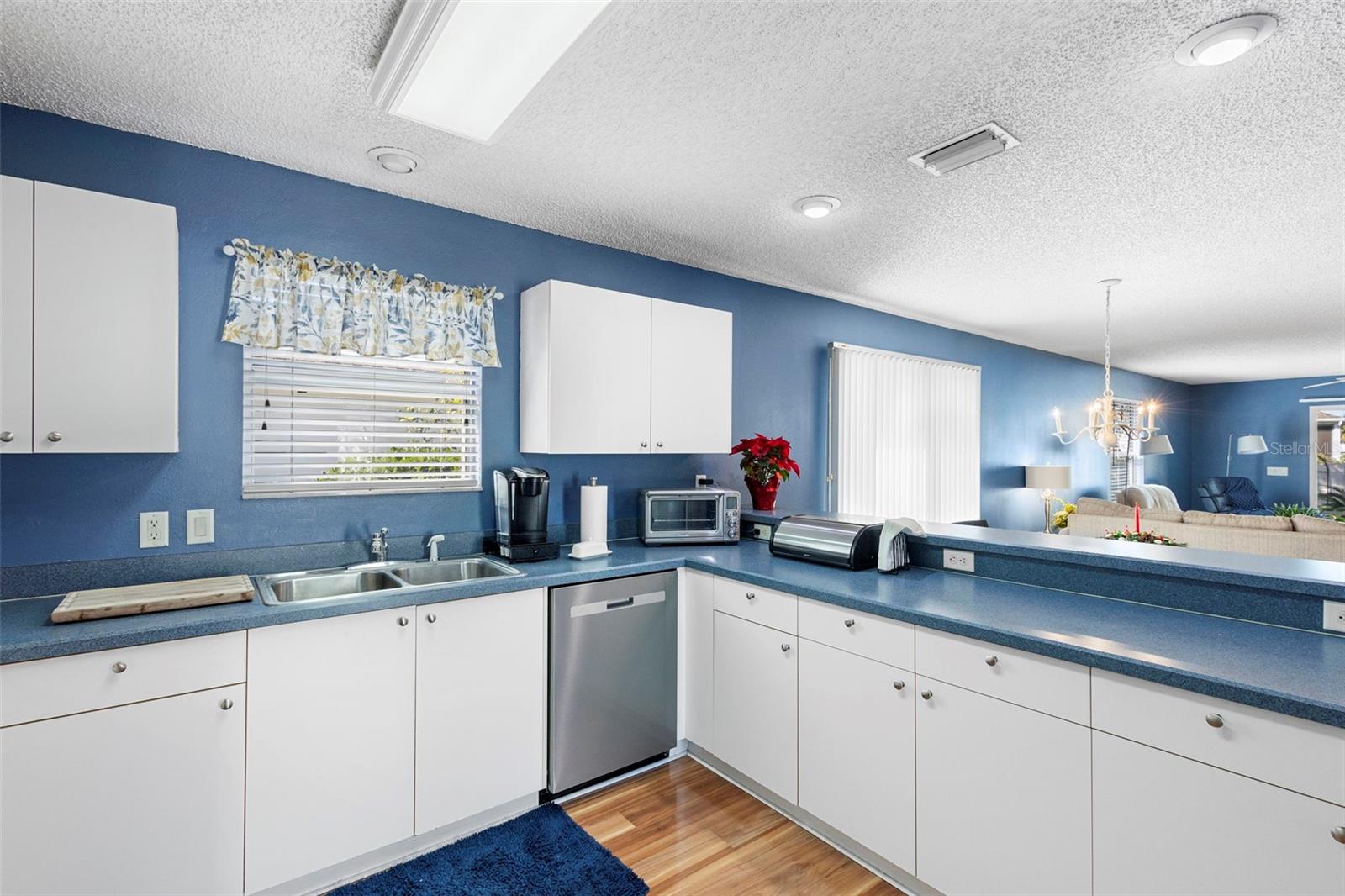 COURTYARD VILLAS - Residential