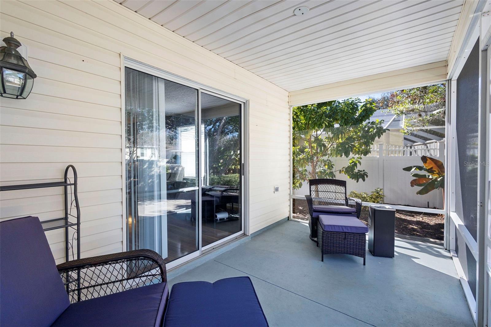 COURTYARD VILLAS - Residential