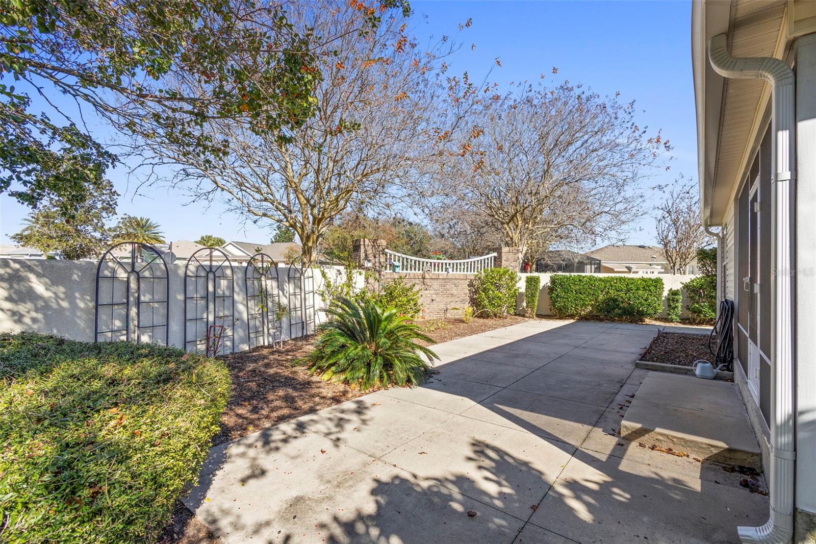 COURTYARD VILLAS - Residential