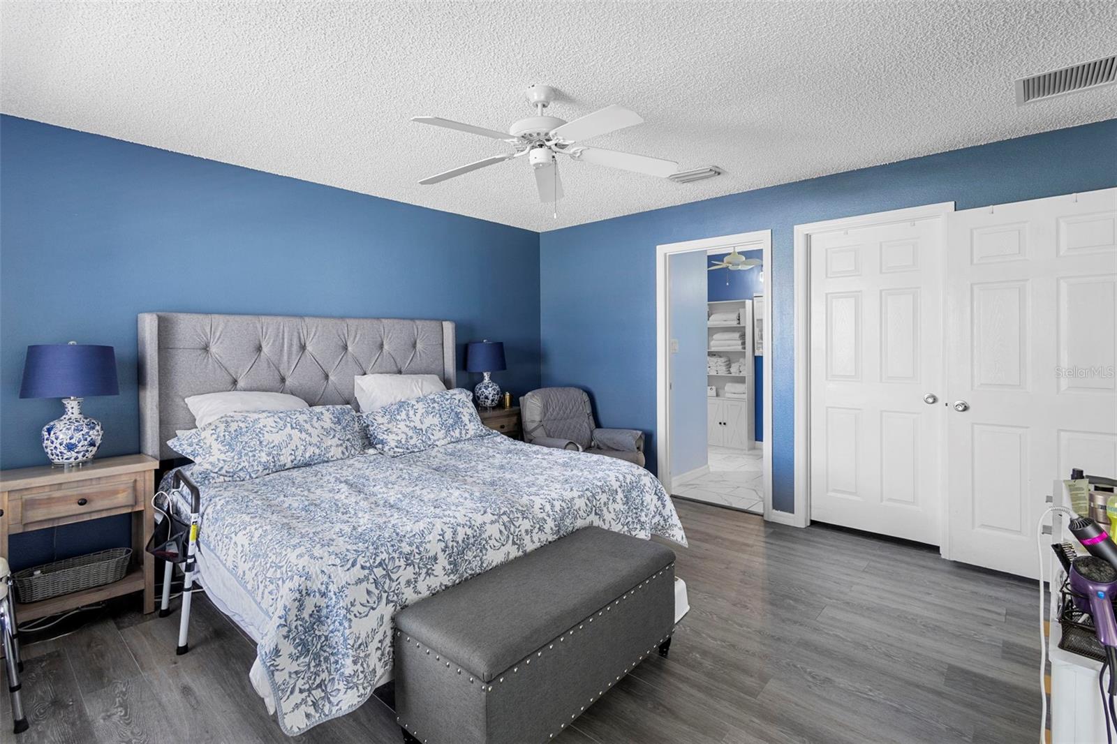 COURTYARD VILLAS - Residential