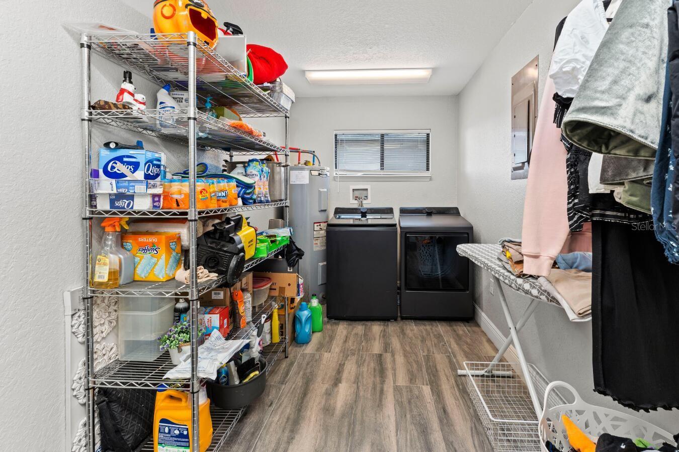 CHAUDOIN HILLS - Residential