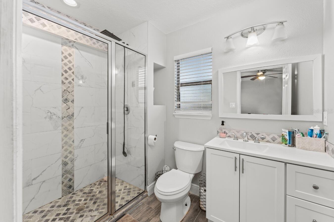 CHAUDOIN HILLS - Residential