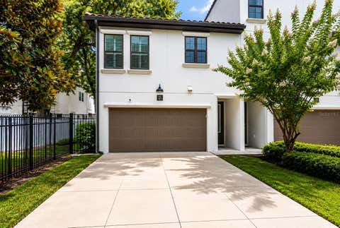 Photo of 412 S Albany Avenue #3, Tampa, FL 33606 (MLS # TB8541597)