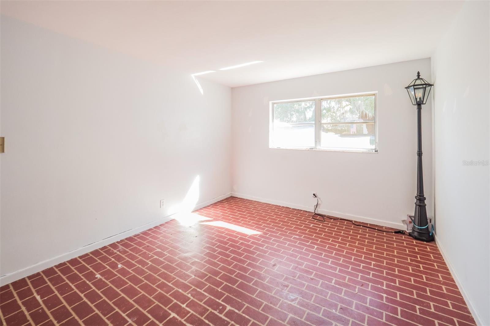 LEESBURG PALMORA PARK - Residential