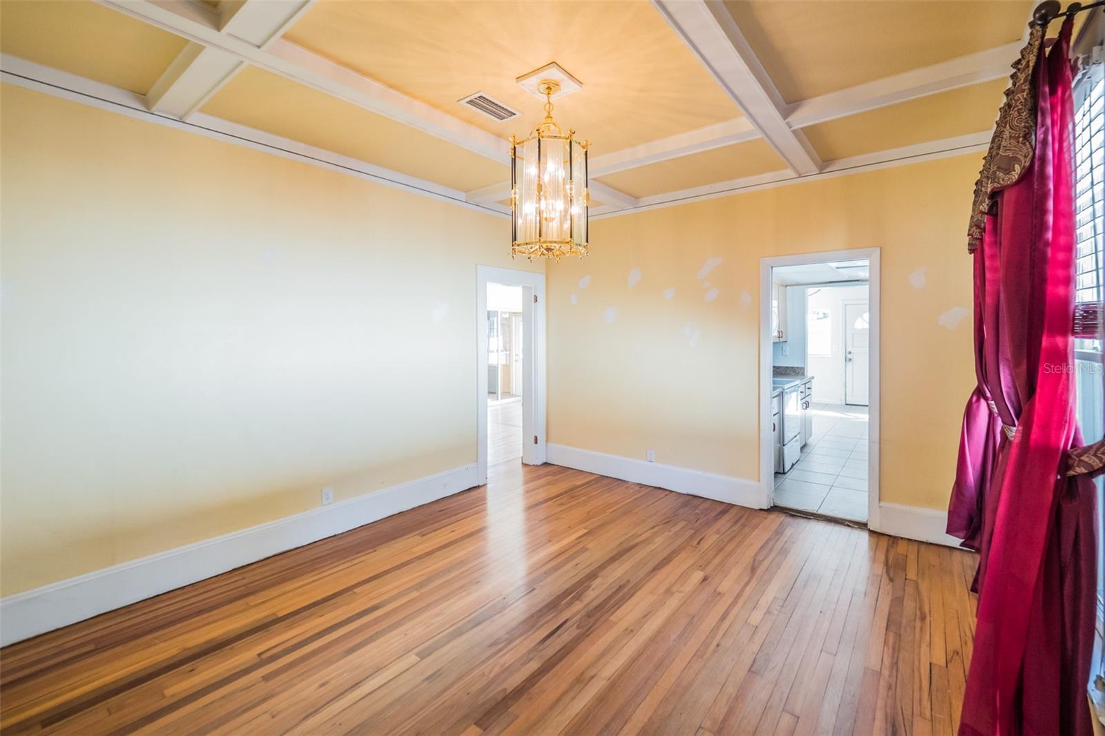 LEESBURG PALMORA PARK - Residential