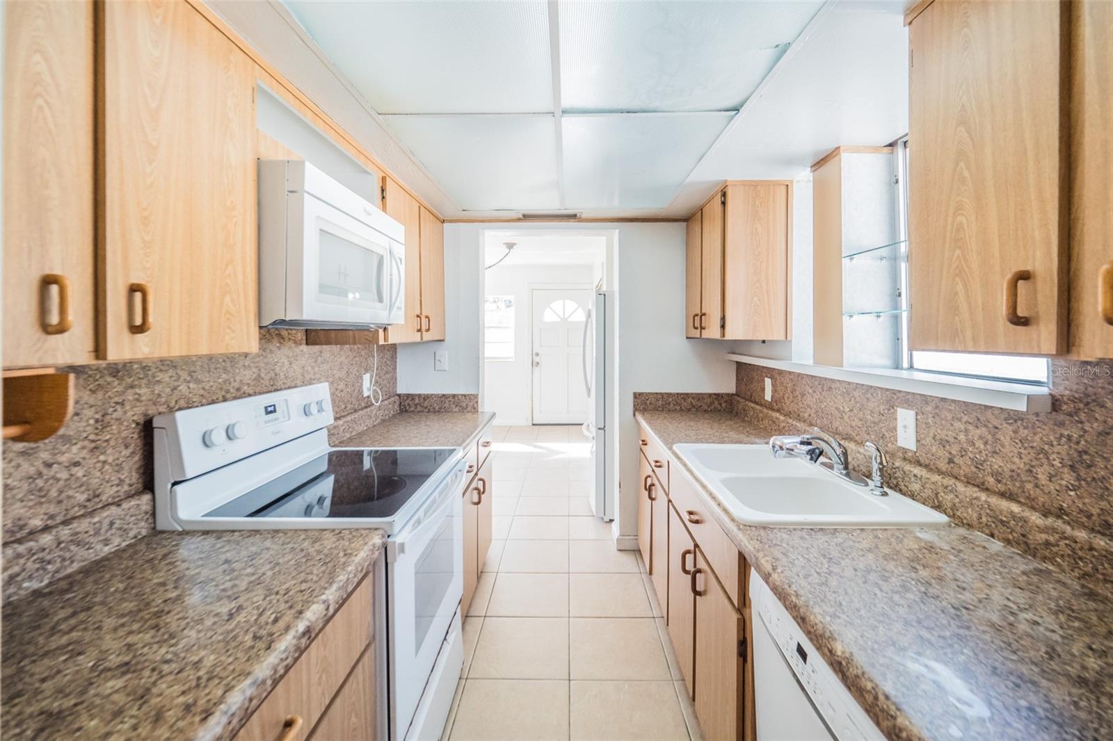 LEESBURG PALMORA PARK - Residential