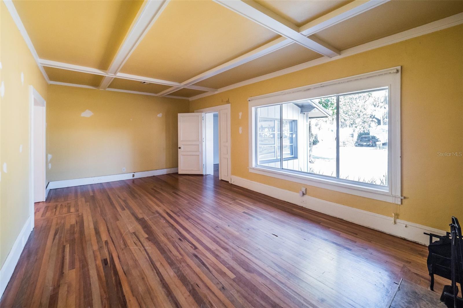 LEESBURG PALMORA PARK - Residential