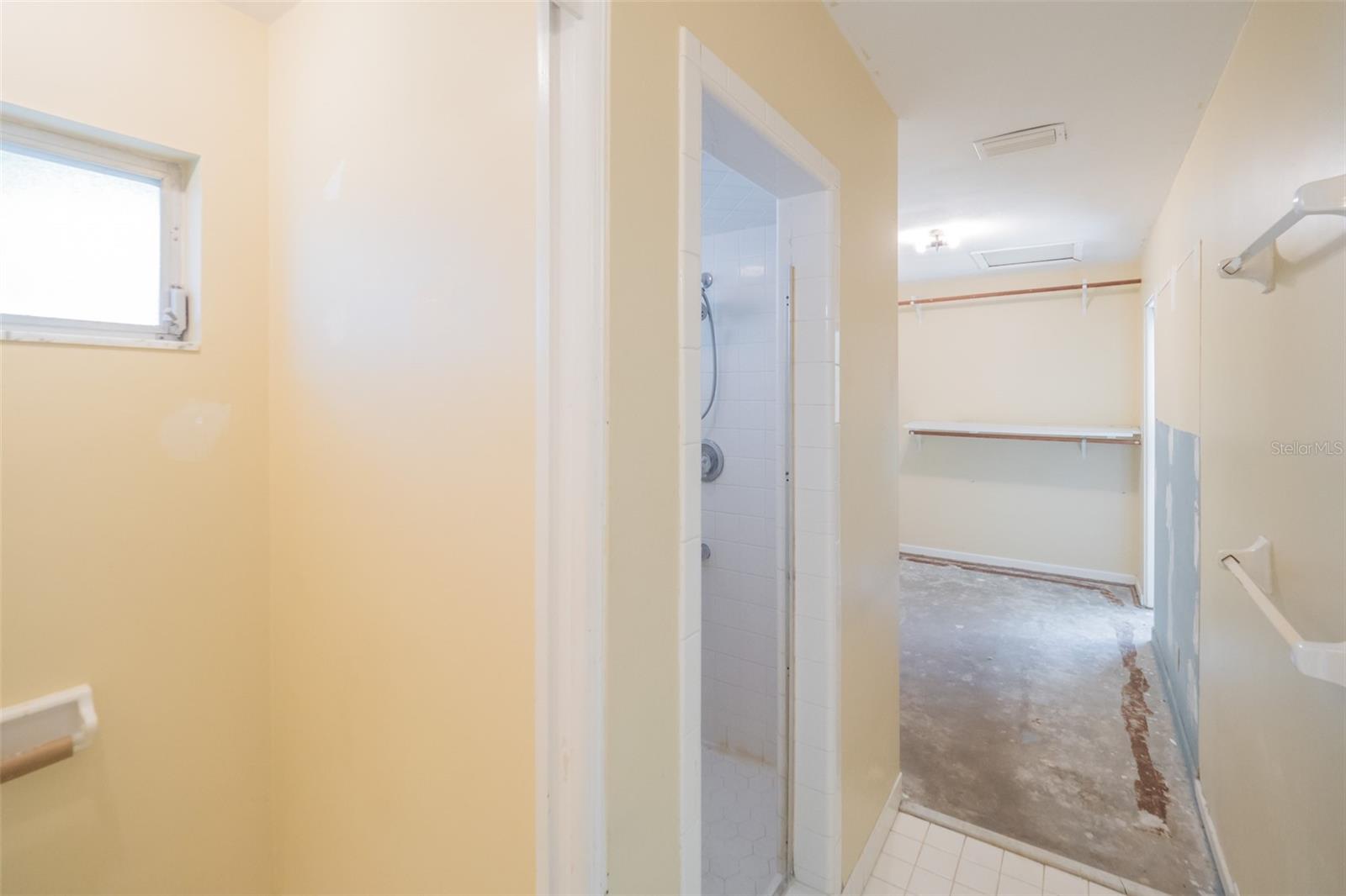 LEESBURG PALMORA PARK - Residential