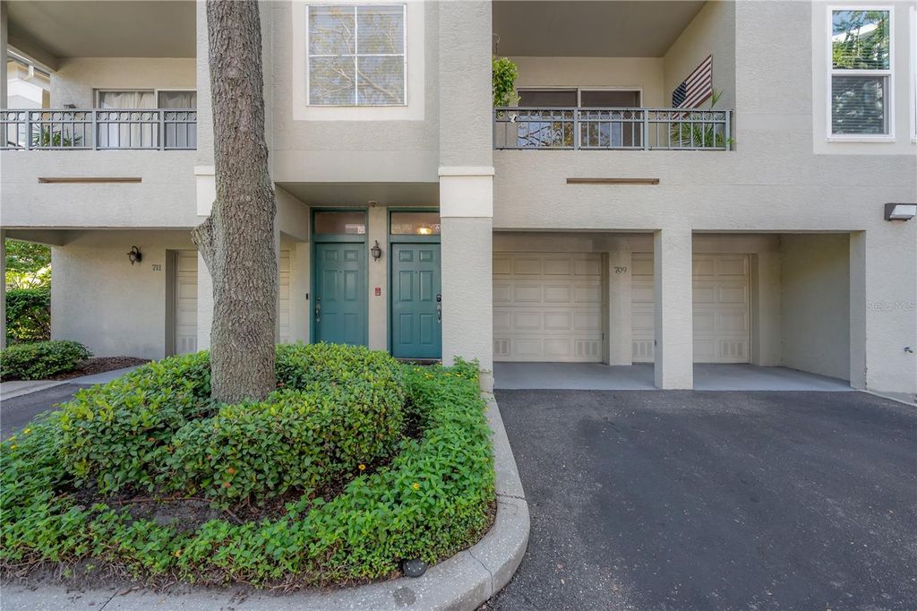 Photo of 709 Mainsail Drive #709, Tampa, FL 33602 (MLS # TB8429845)