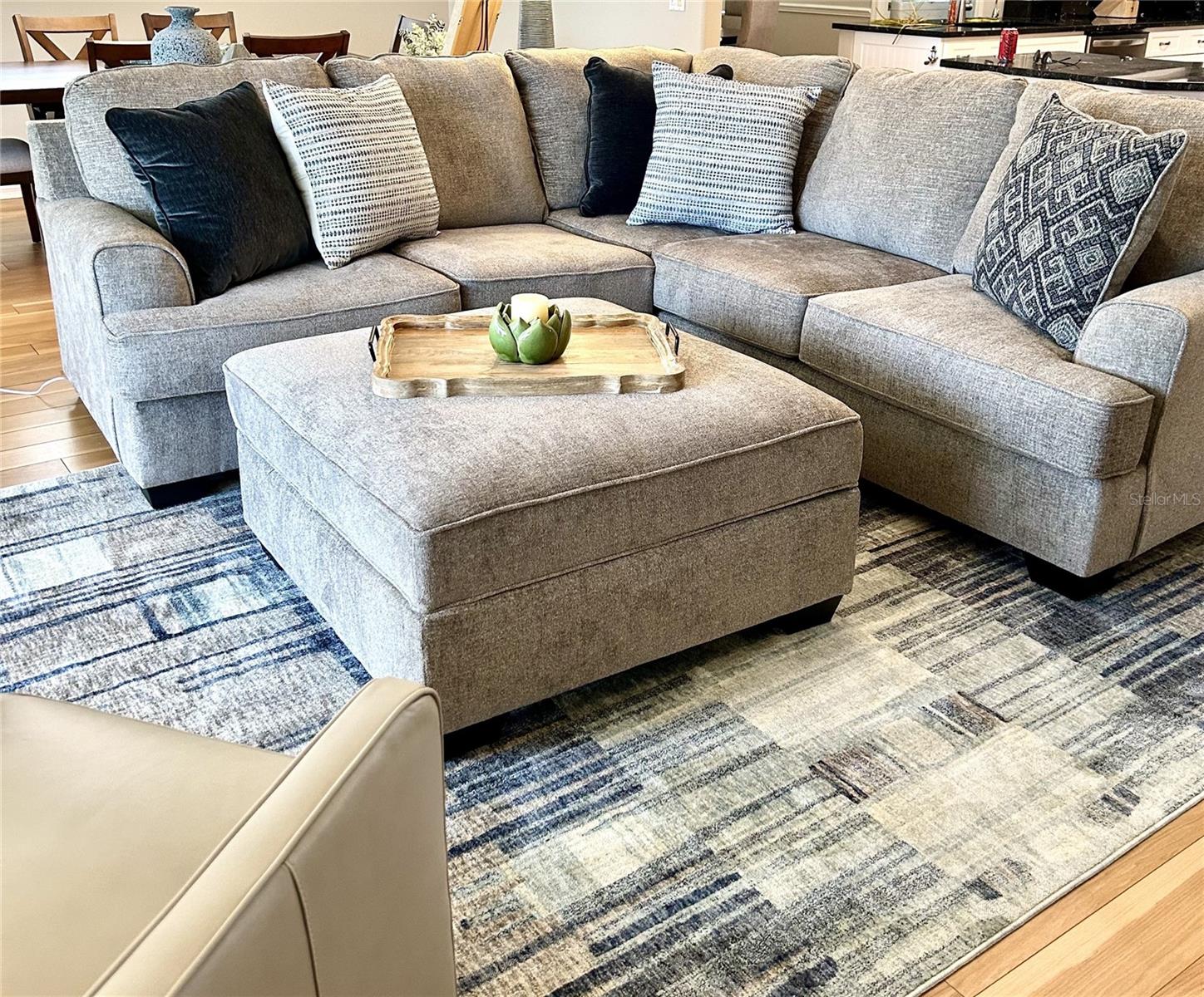 STONEYBROOK GOLF & CNTRY CLUB - Residential Lease