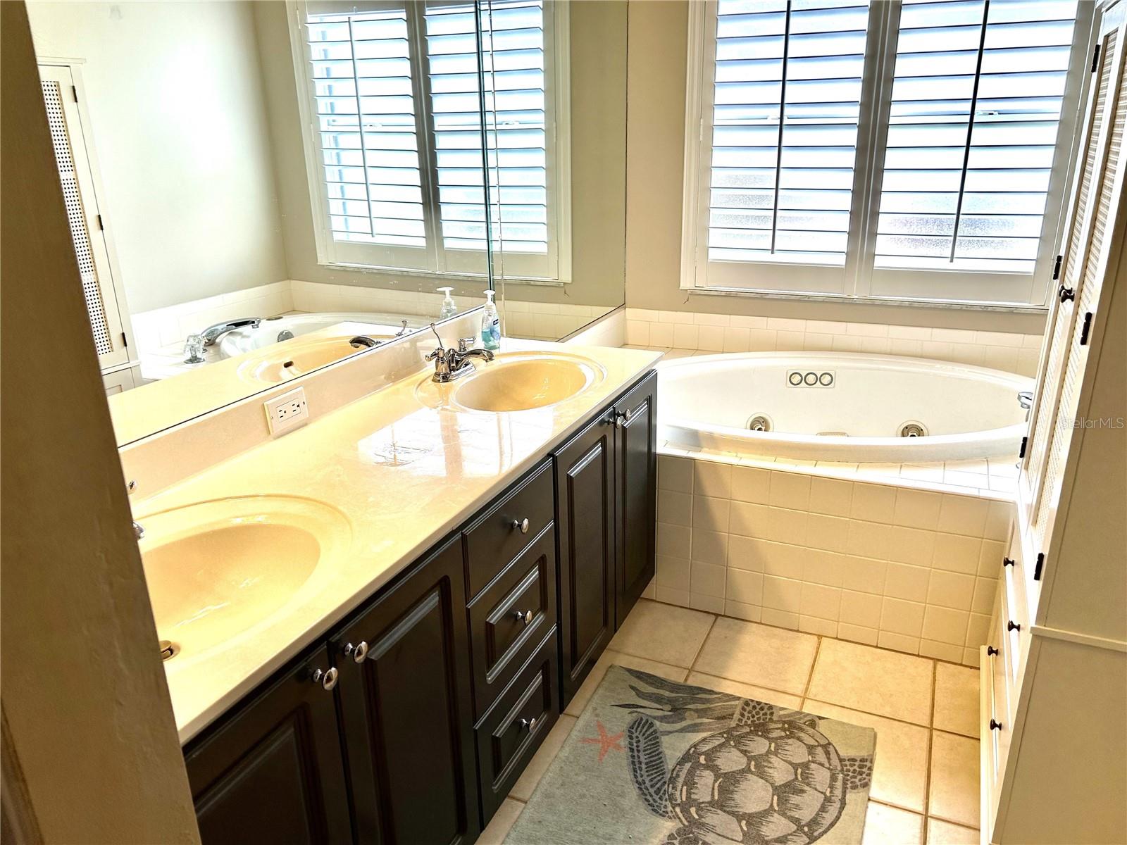 STONEYBROOK GOLF & CNTRY CLUB - Residential Lease