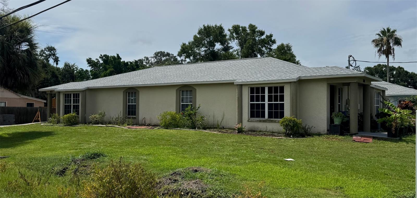 803 E SHELL POINT ROAD
