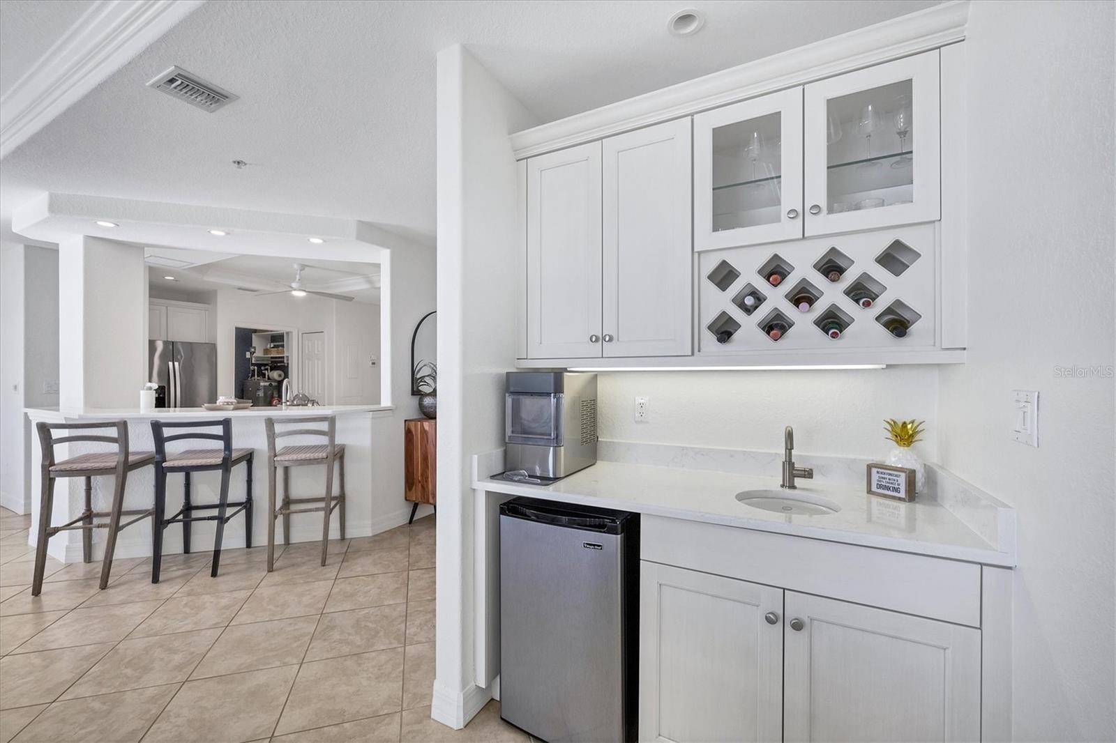 GULF ISLAND STRAND - Residential