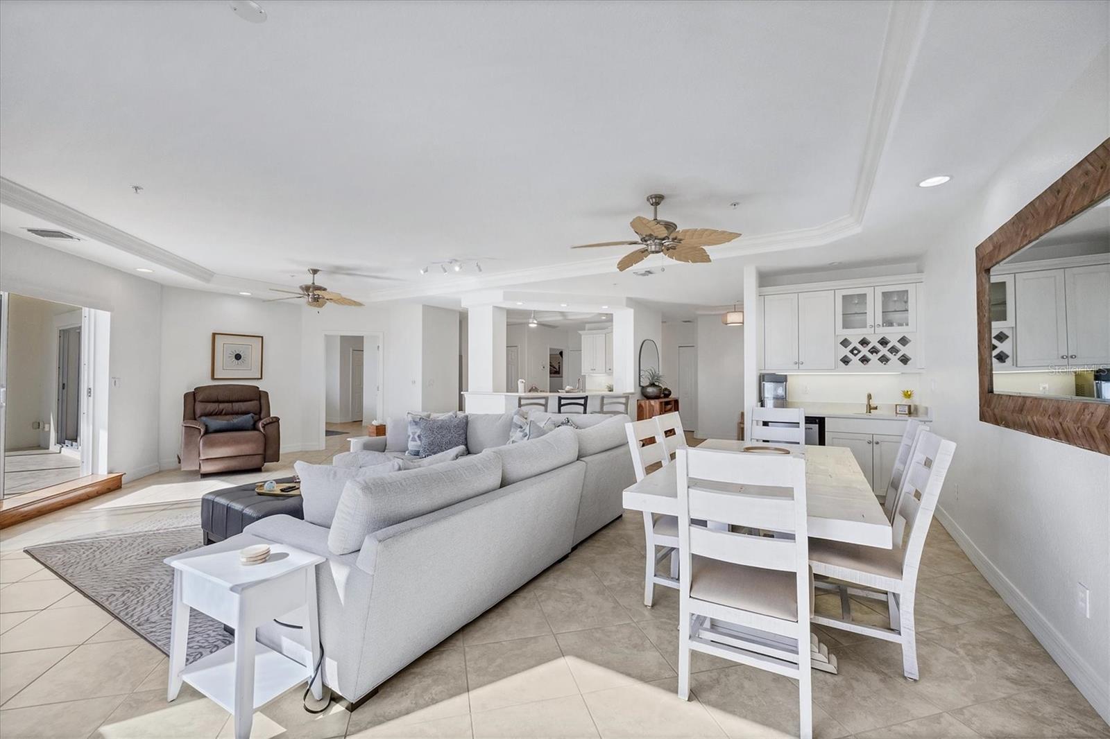 GULF ISLAND STRAND - Residential