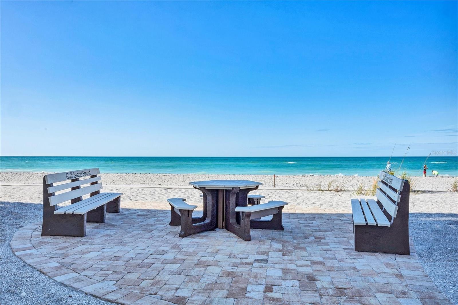 GULF ISLAND STRAND - Residential