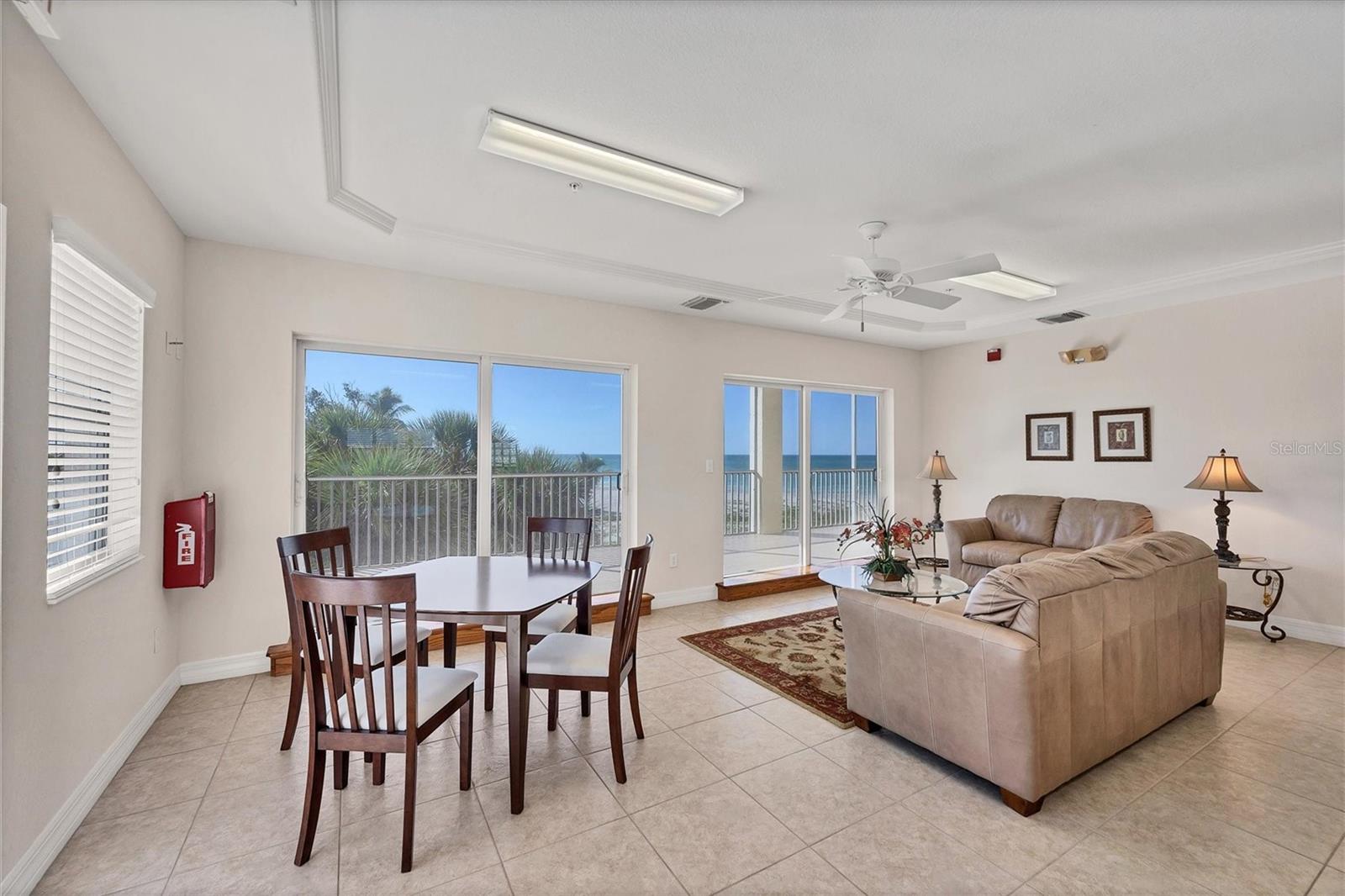 GULF ISLAND STRAND - Residential