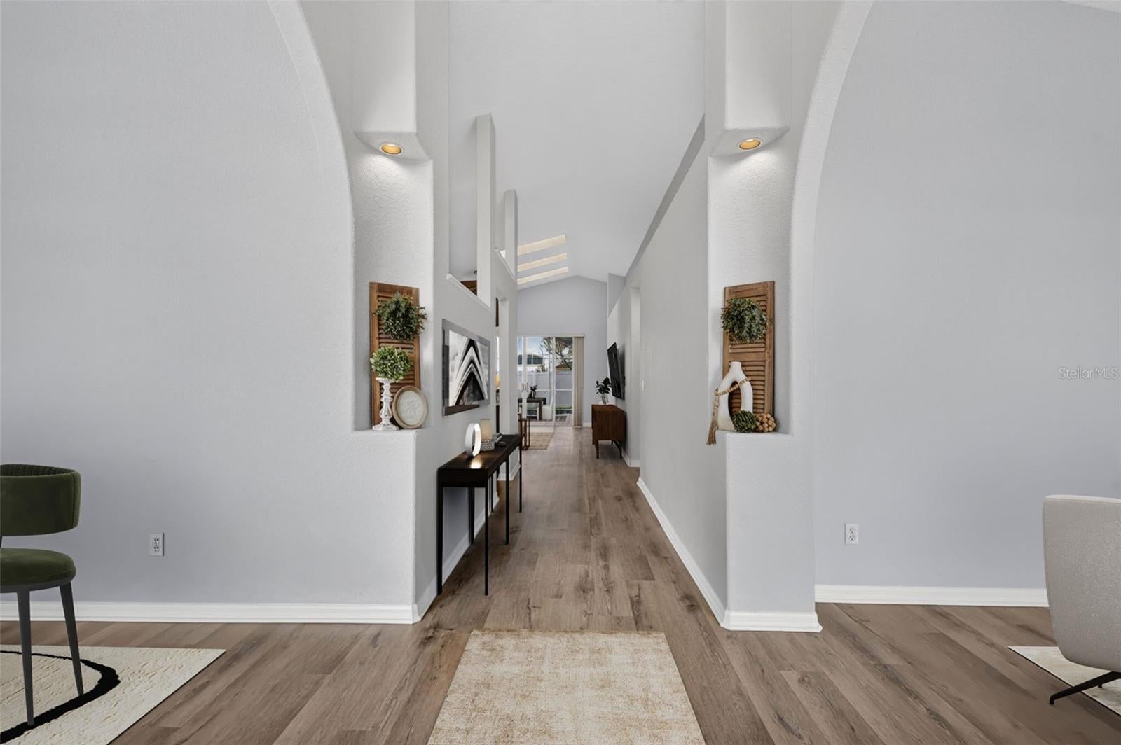 709 HALLOWELL CIRCLE