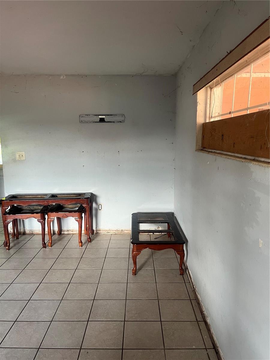 EVANS VILLAGE - Residential