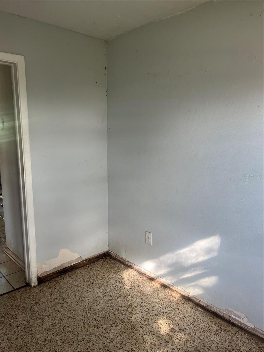 EVANS VILLAGE - Residential