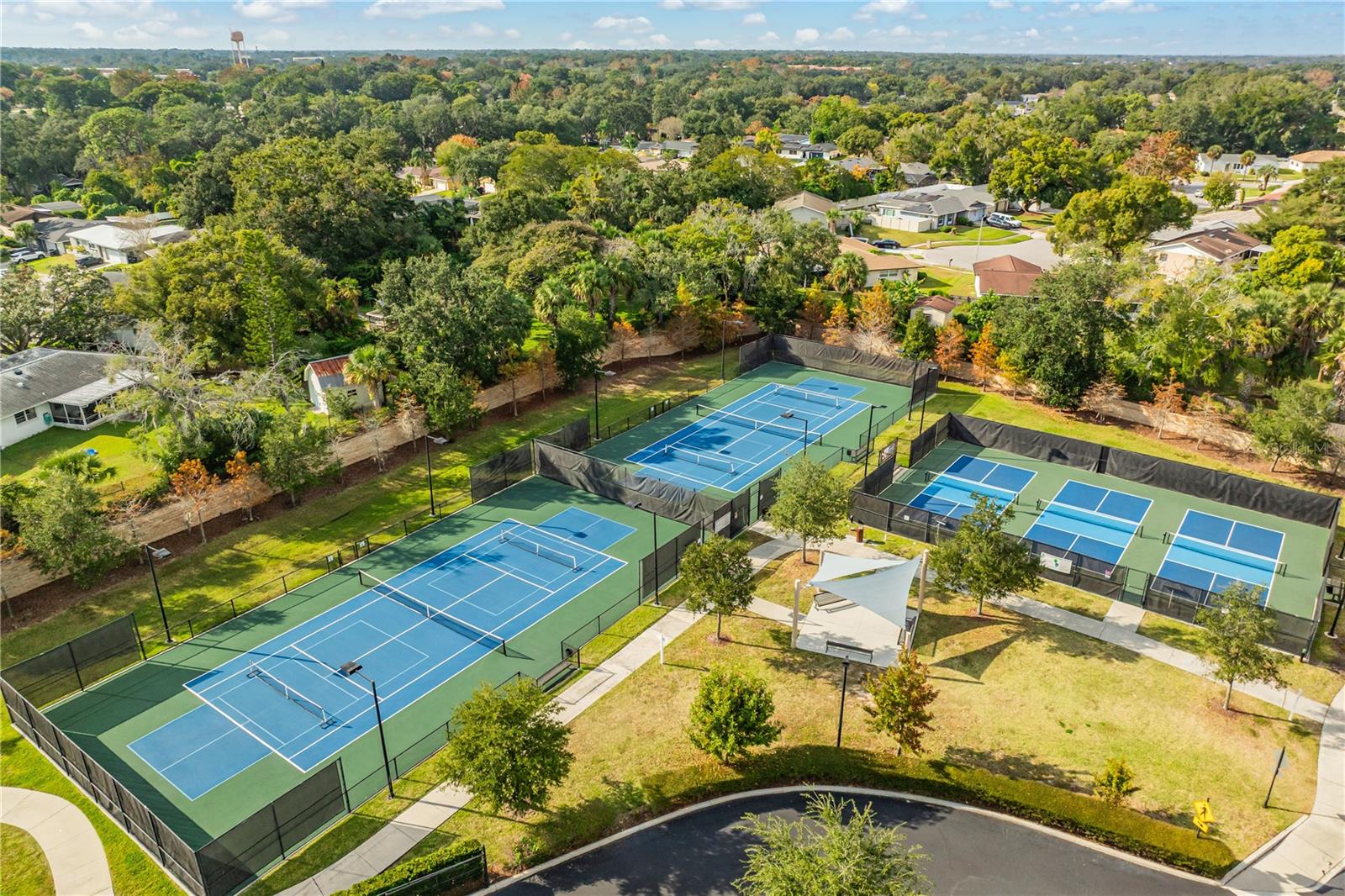 SPRING OAKS UNIT 4 - Residential