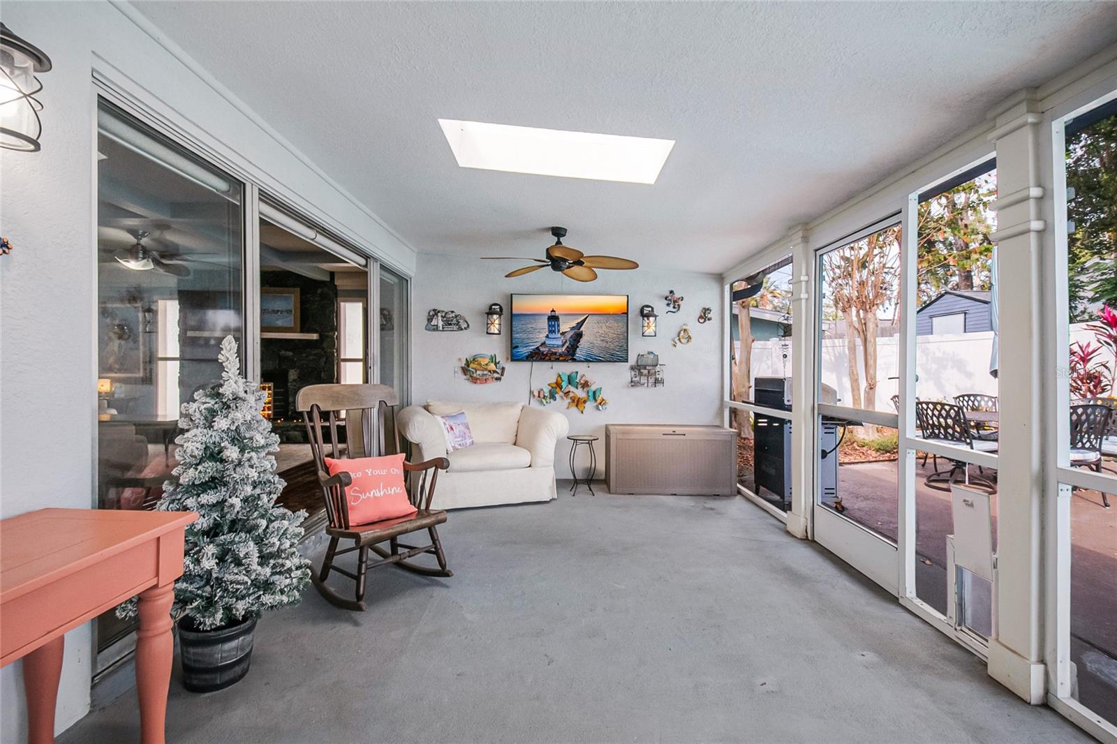 SPRING OAKS UNIT 4 - Residential