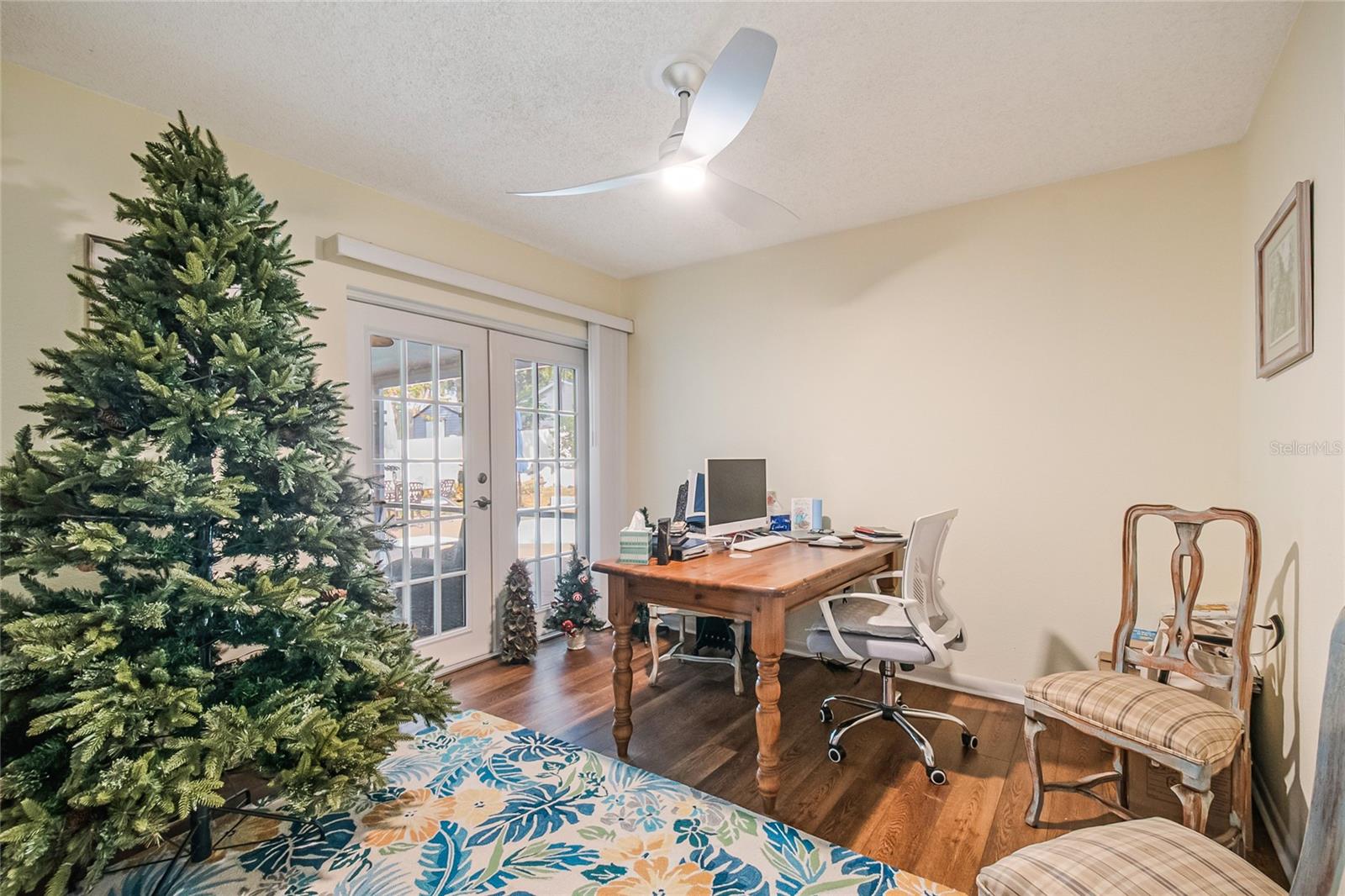 SPRING OAKS UNIT 4 - Residential