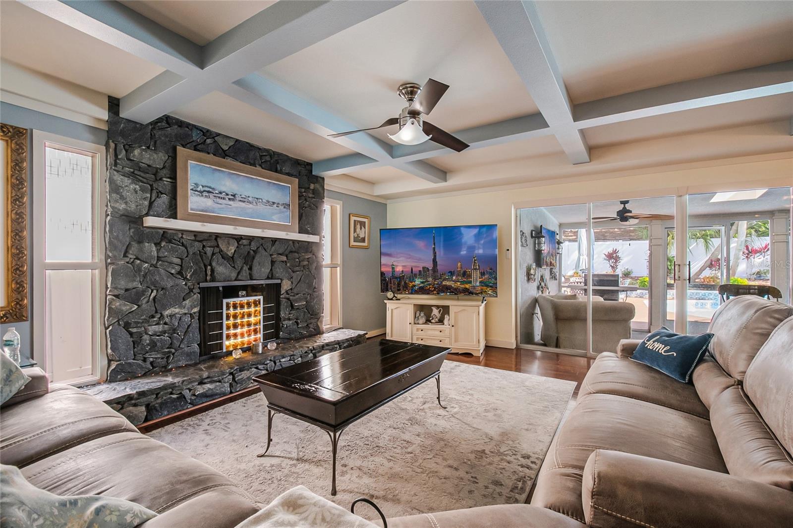 SPRING OAKS UNIT 4 - Residential