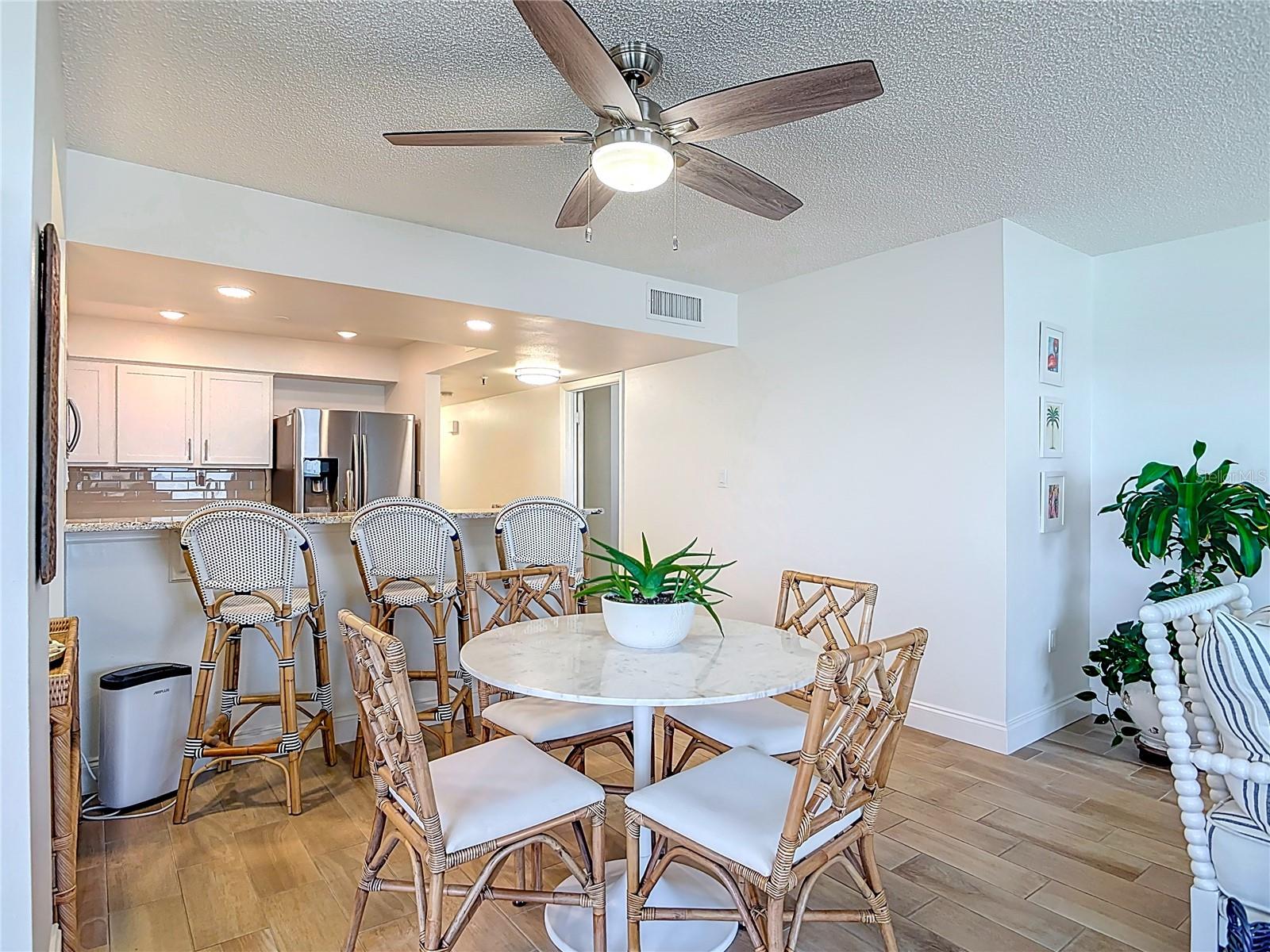 SEASCAPE TOWERS CONDO PH 01 - Residential