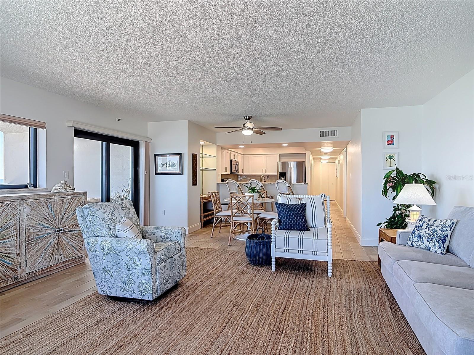 SEASCAPE TOWERS CONDO PH 01 - Residential