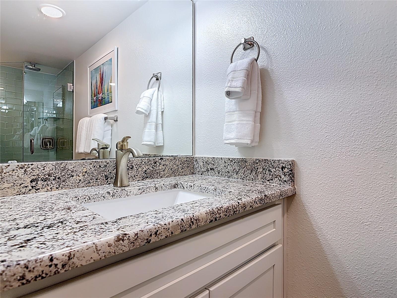 SEASCAPE TOWERS CONDO PH 01 - Residential