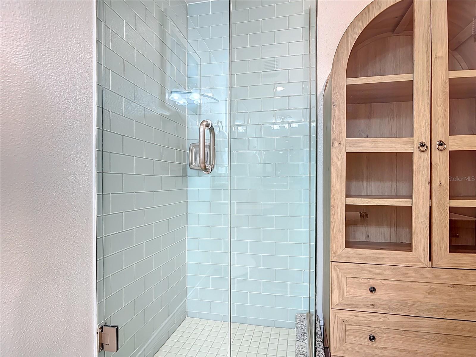 SEASCAPE TOWERS CONDO PH 01 - Residential