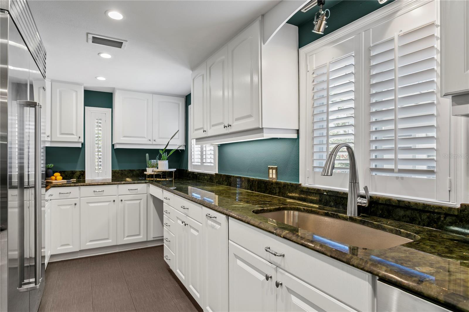 SNELL ISLE BRIGHTWATERS SEC 1 REP - Residential