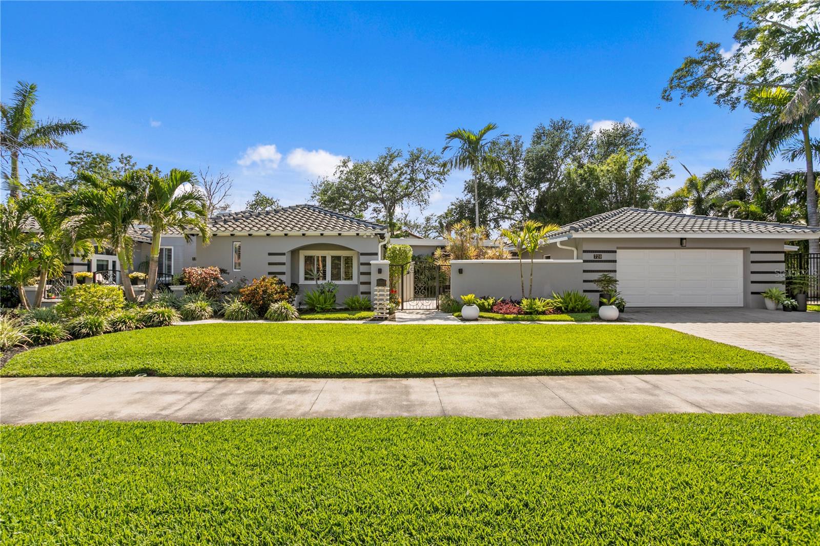 SNELL ISLE BRIGHTWATERS SEC 1 REP - Residential