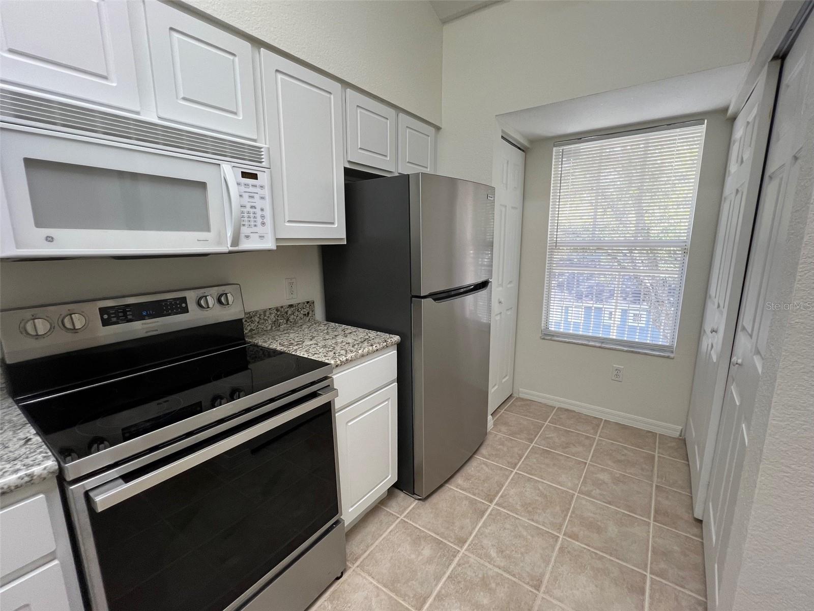 HAILE VILLAGE CTR CONDO - Residential Lease