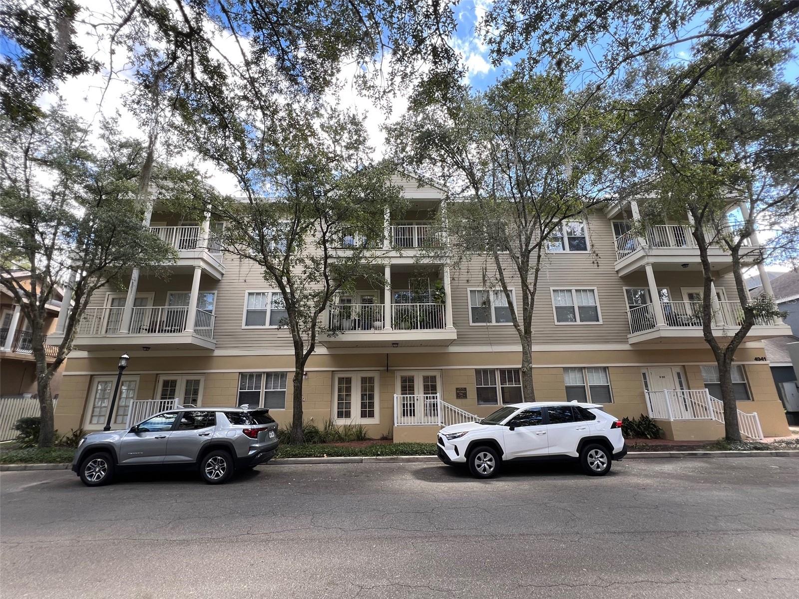 HAILE VILLAGE CTR CONDO - Residential Lease