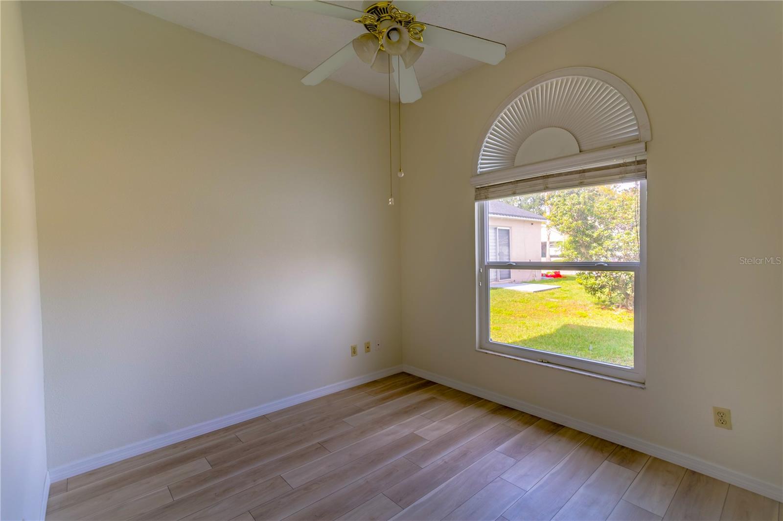 MILL RUN PARK UNIT 02 - Residential