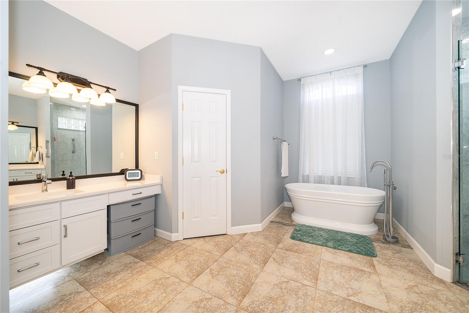 BOLLING FARMS - Residential